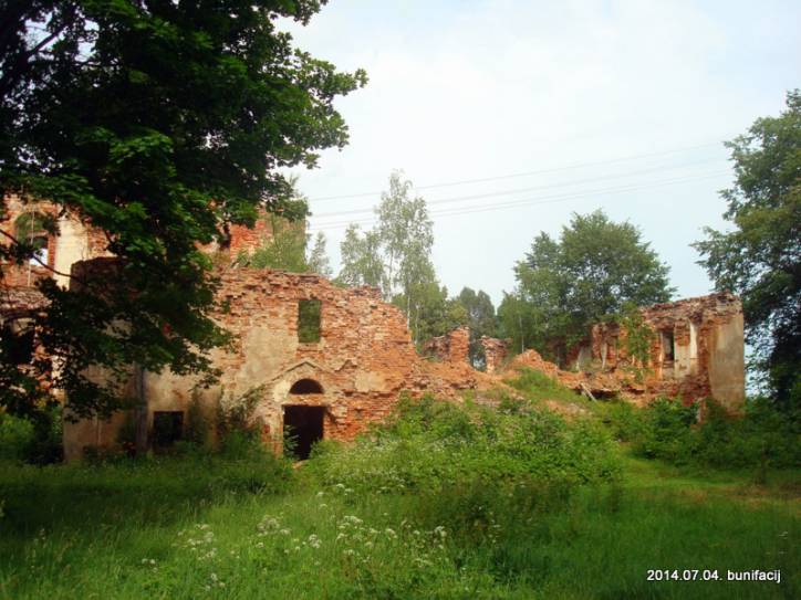 Sieliszcze. Kościół św. Weroniki i klasztor Bernardynów