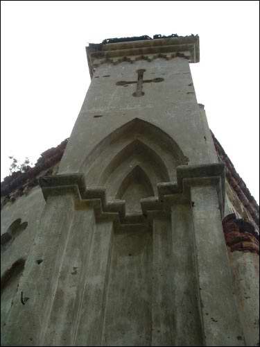  - Палац Пуслоўскіх. Фрагмент аздабленьня вуглавой вежы з усходняга боку палаца