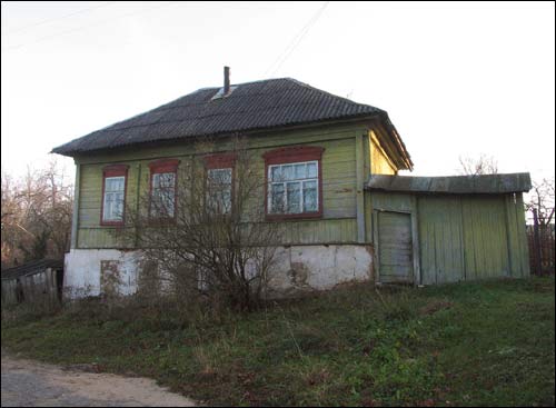  - Zabudowania XIX - pocz. ХХ w. . Dom z XIX-początku XX w. Widać, że dobrze służy mieszkańcom