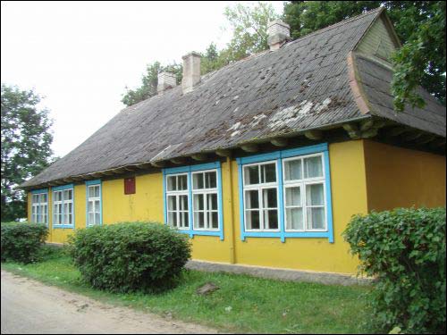 Miluncy (Pielikany). In the village 