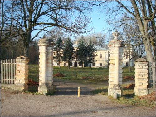 Jaszuny. Zespół dworsko-parkowy Balińskich