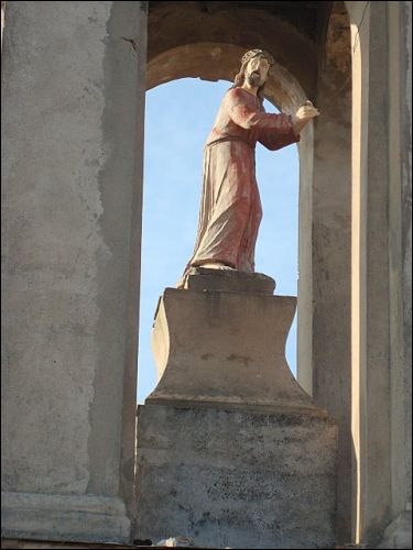  - Road chapel . 