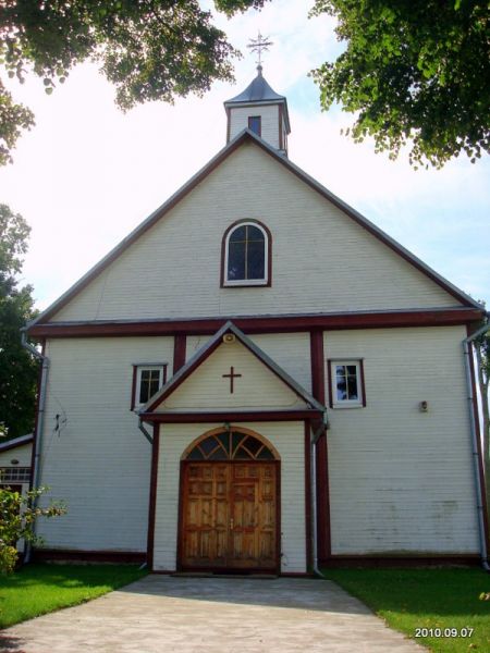 Rūdninkai. Catholic church of the Holy Trinity