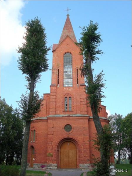 Karkažiškė. Catholic church of St. Peter and St. Paul