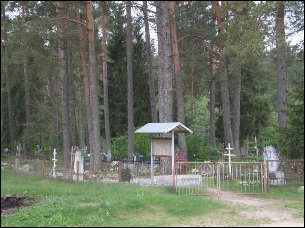  - Ulice miasta . Cmentarz prawoslawny