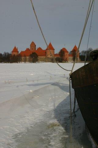 Trakai |   New Castle. 