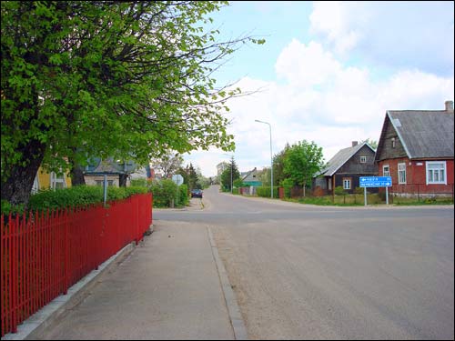 Maišiagala. Town streets 