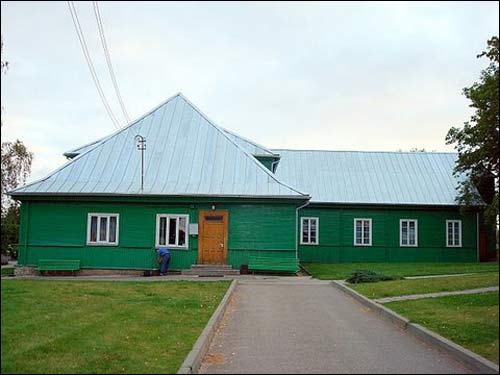  - Farmstead . 