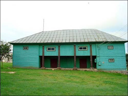  - Farmstead . 