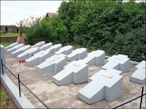 Skurbutėnai.  Tombs of the Army Krajova soldiers