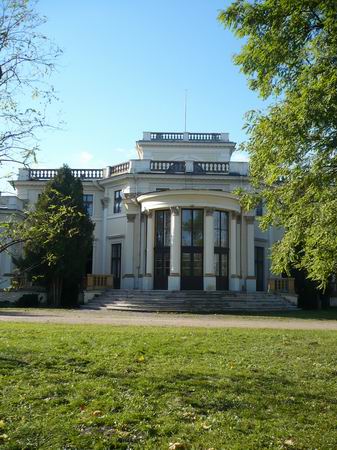 Waka. Zespół pałacowo-parkowy Tyszkiewiczów