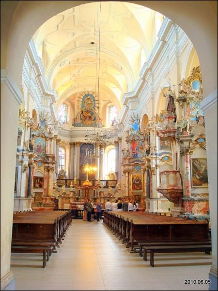  - Kościół Wszystkich Świętych i klasztor Karmelitów. 