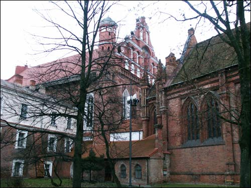  - Kościół Śww. Franciszka i Bernardyna i klasztor Bernardynów. Kościół i klasztor od północnego zachodu