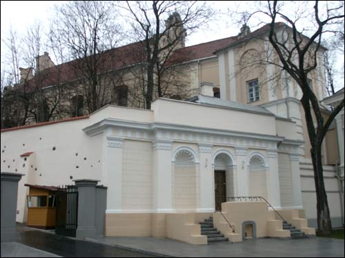  - Касцёл Святога Юр'я й кляштар кармэлітаў. Брама