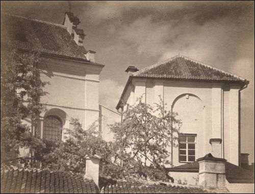  - Касцёл Святога Юр'я й кляштар кармэлітаў. 