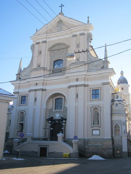 Vilnius |  Catholic church of St. Theresa (of the Carmelites). 