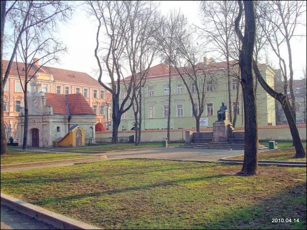 Wilno. Kościół Wniebowzięcia NMP i klasztor OFM