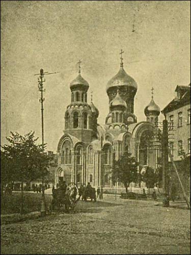  - Cerkiew Św. Michała i Konstantyna. Cerkiew na niemieckiej pocztówce z 1915 r