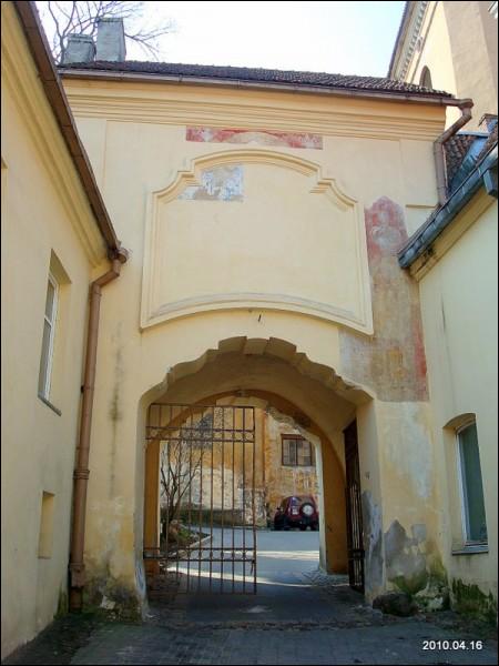 Vilnius. Orthodox church of the Holy Trinity and the monastery of Basilians (Uniate)