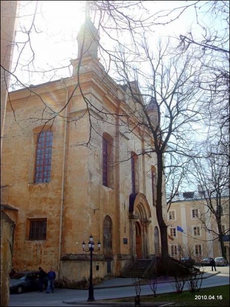 Vilnius. Orthodox church of the Holy Trinity and the monastery of Basilians (Uniate)