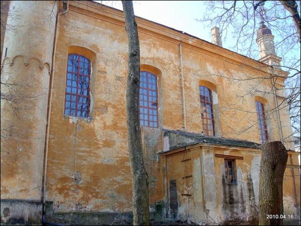 Vilnius. Orthodox church of the Holy Trinity and the monastery of Basilians (Uniate)