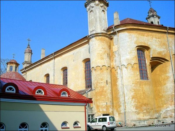 Vilnius. Orthodox church of the Holy Trinity and the monastery of Basilians (Uniate)