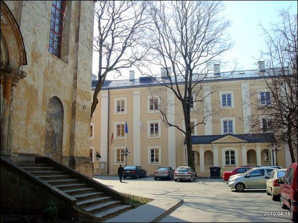 Vilnius. Orthodox church of the Holy Trinity and the monastery of Basilians (Uniate)