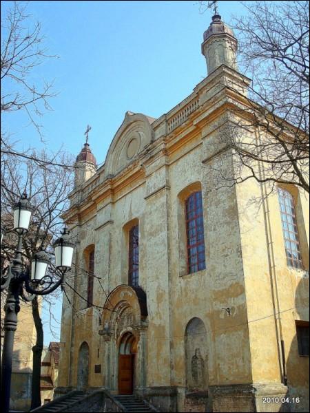 Vilnius. Orthodox church of the Holy Trinity and the monastery of Basilians (Uniate)