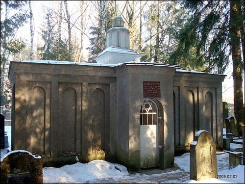  - Cmentarz żydowski. Grobowiec Eliasza Zalmana, 02 2009
