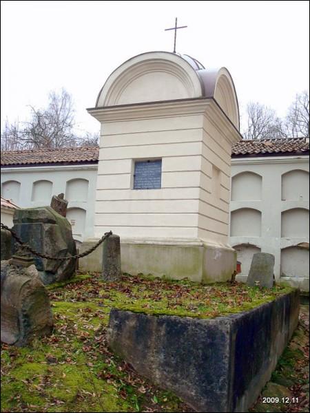 Wilno. Cmentarz Bernardyński