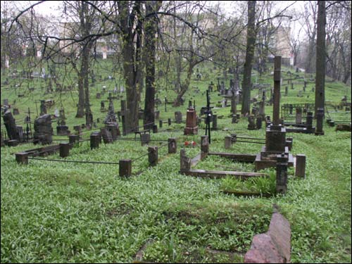 Wilno. Cmentarz Bernardyński