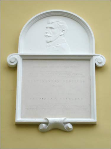  - . Castle (Pilies) st. 22 in Vilnius. The plaque at the house where F. Ruszczyc lived in 1922-35