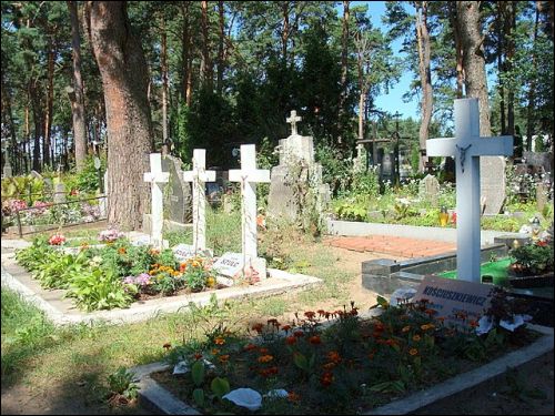 Niemenczyn. Cmentarz katolicki. Kaplica