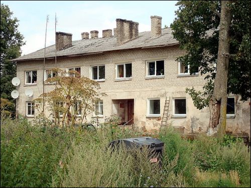 Kiemeliai. Manor 