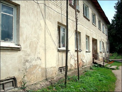 Kiemeliai. Manor 