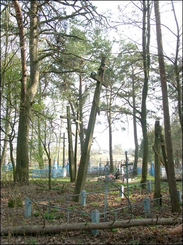 Amielaniec.  cemetery 