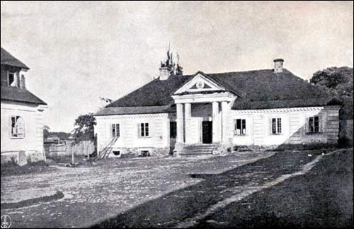 Kosów.  Dwór Sapiehów