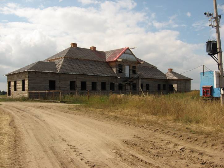  - Zespół dworsko-parkowy Ordów. 