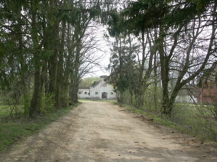 Pieramoha (Kapyły). Manor of Roth