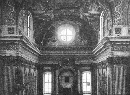  - Kościół Św. Anny. Wnętrze. Fragment prezbiterium. Fot. z początku XX w