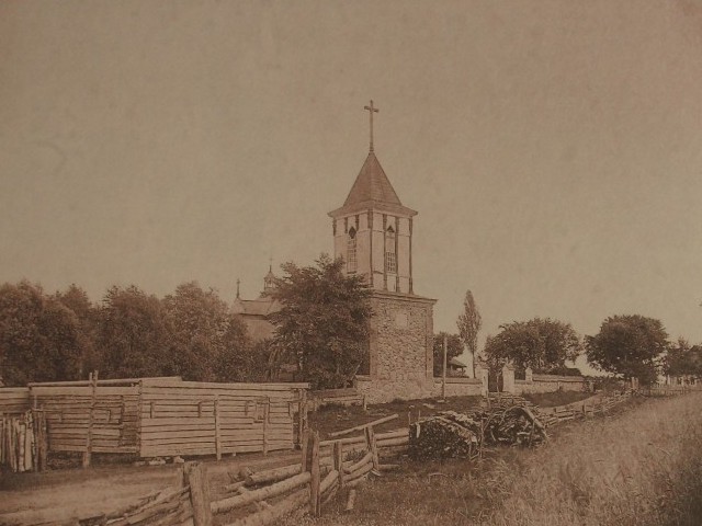 Surviliški. Catholic church of the Holy Trinity