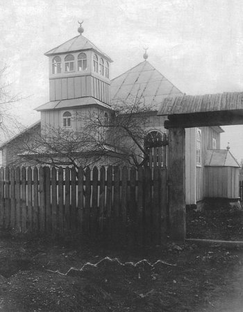 Mir. Mosque 