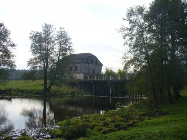  - Water-mill . 