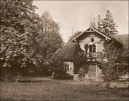 Žuchavičy Małyja.  Manor 