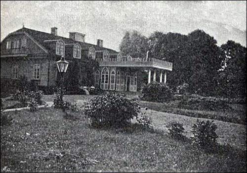 Lipniški.  Manor 