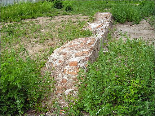  - Костёл Святого Антония и кляштор бернардинцев. 