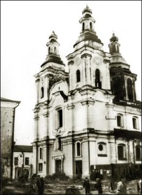 Mahiloŭ. Catholic church of St. Francis Ksaver and the Monastery of Jesuits