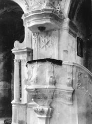  - Kościół Św. Kazimierza i klasztor Dominikanów. 