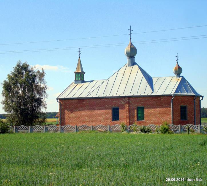 Damatkanavičy. In the village 