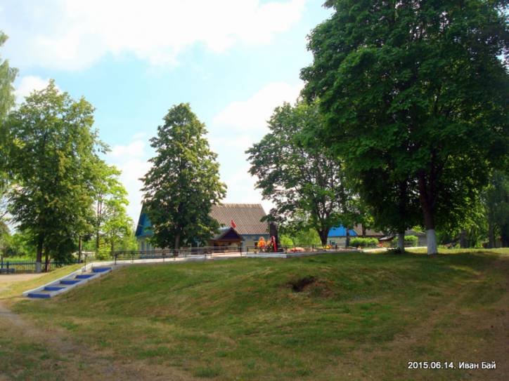Małoje Sitna. In the village 